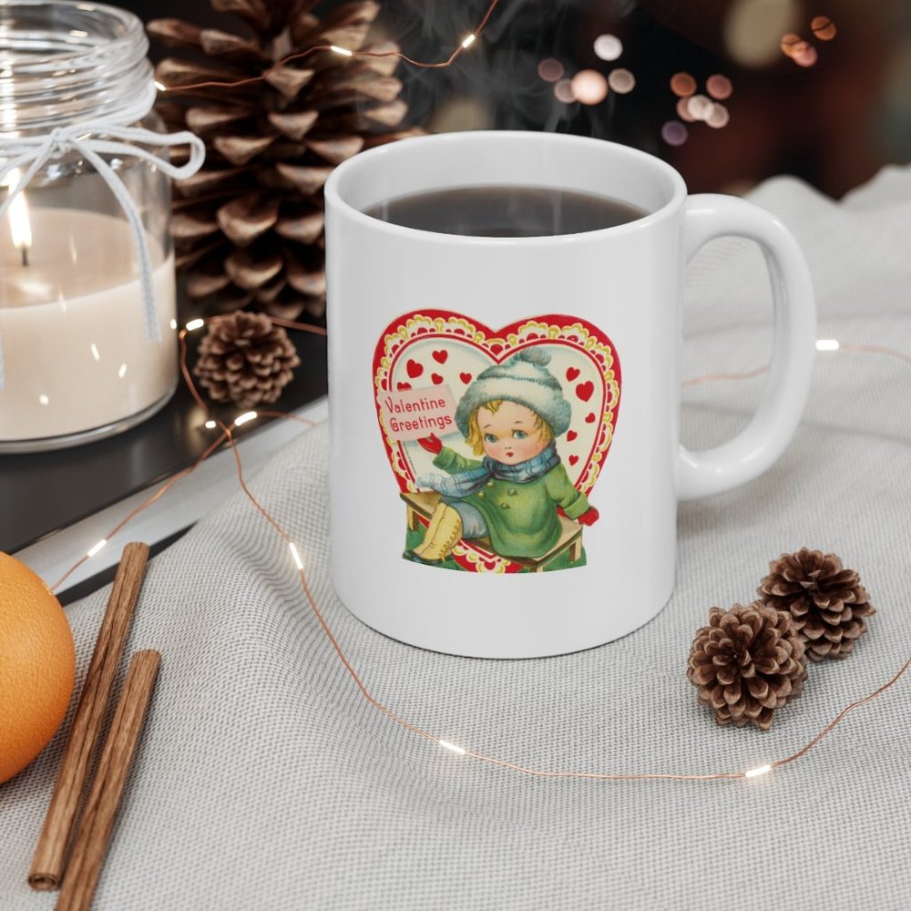 Retro Valentine Dolls Mug, Vintage Ephemera - Picture 4 of 4